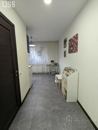 
   Продам 1-комнатную, 37 м², 

. Фото 2.