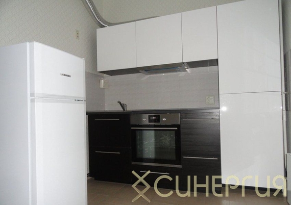 
   Продам 1-комнатную, 38 м², Скачкова ул, 54

. Фото 6.