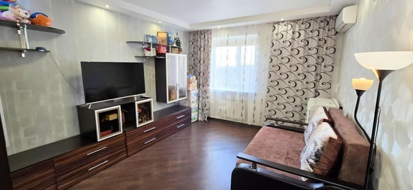 
   Продам 1-комнатную, 41 м², Платова ул, 83

. Фото 5.