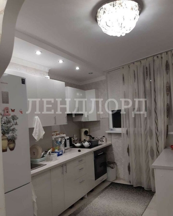 
   Продам 3-комнатную, 75 м², Королева пл, 28/1

. Фото 7.