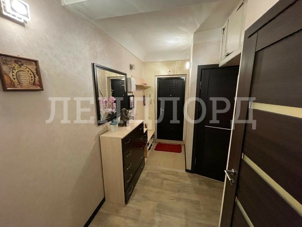 
   Продам 2-комнатную, 56 м², 

. Фото 1.