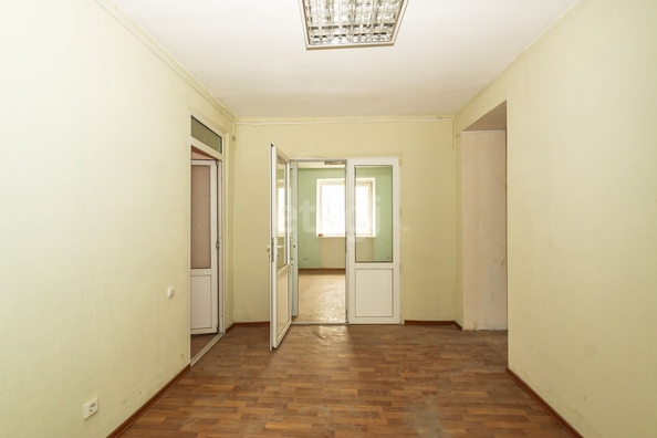 
   Продам 4-комнатную, 109.4 м², Токарная ул, 3

. Фото 7.