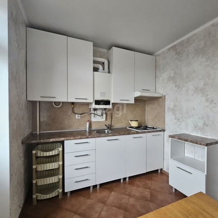 
   Продам 1-комнатную, 37 м², Венеры ул, 9/5

. Фото 9.