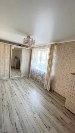 
   Продам 2-комнатную, 39 м², Ленина пл, 150А

. Фото 4.