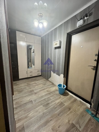 
   Продам 1-комнатную, 36 м², Гагарина пл, 42/9к5

. Фото 2.