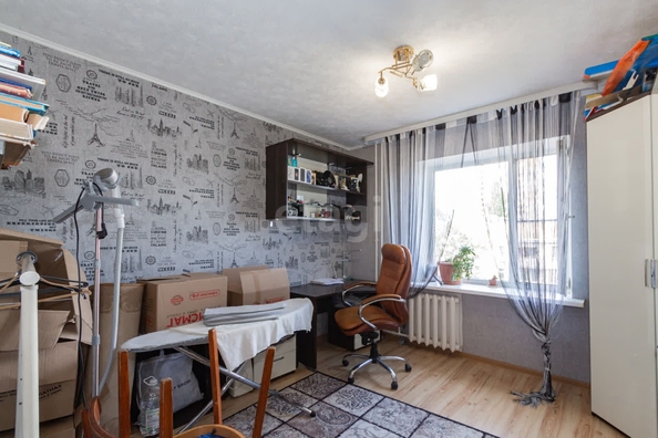 
   Продам 3-комнатную, 77.2 м², Воровского ул, 23

. Фото 2.