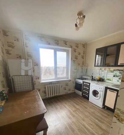 
   Продам 1-комнатную, 38 м², 

. Фото 2.