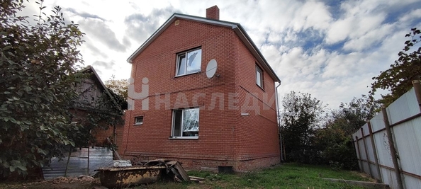 
   Продам дом, 100 м², Таганрог

. Фото 1.