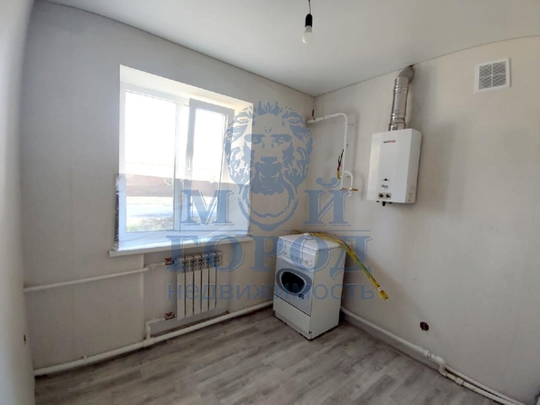 
   Продам 2-комнатную, 45 м², Ушинского ул, 3

. Фото 1.