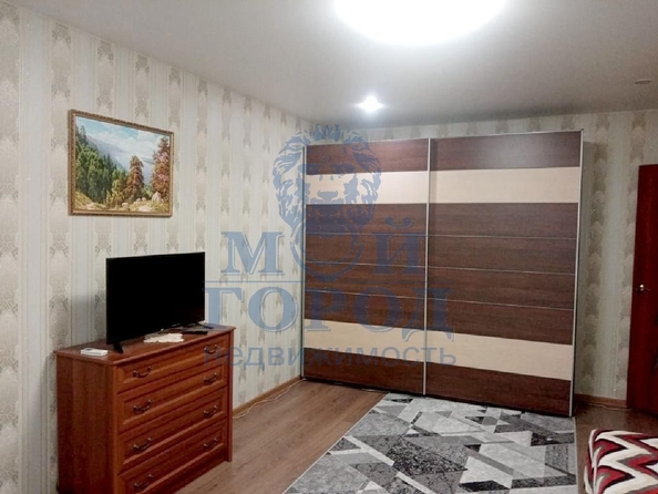 
   Продам 2-комнатную, 45 м², Гастелло ул, 10

. Фото 1.