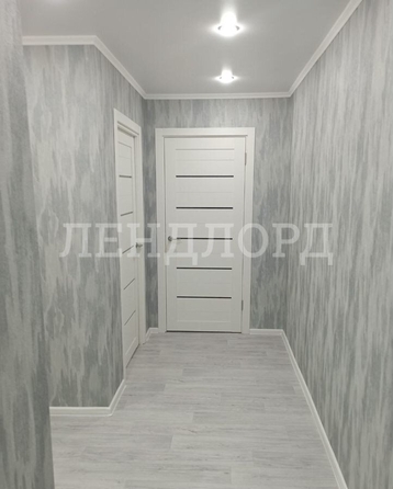 
   Продам 3-комнатную, 58 м², Оганова ул, 7

. Фото 3.