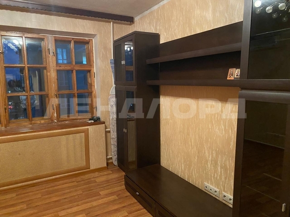 
   Продам 2-комнатную, 48 м², Жмайлова ул, 19

. Фото 2.