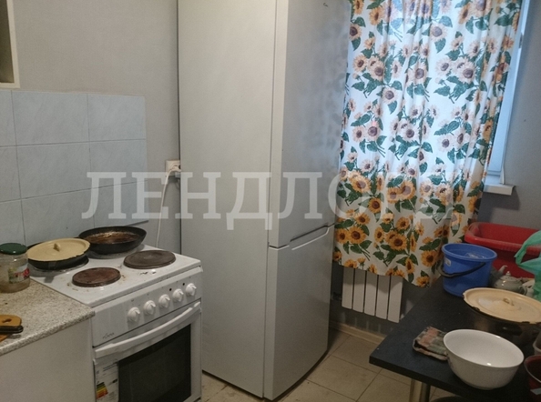 
   Продам 1-комнатную, 28 м², Обсерваторная ул, 104/2

. Фото 3.