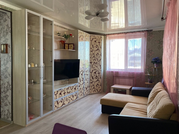 
   Продам 2-комнатную, 50 м², 2-я Володарского ул, 176

. Фото 1.