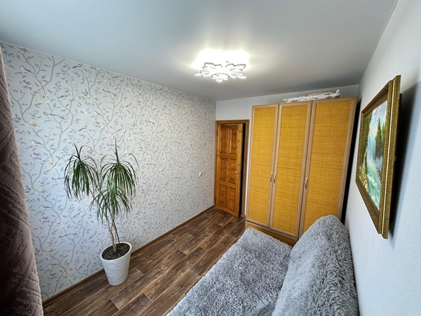 
   Продам 4-комнатную, 85.6 м², Еременко ул, 66/6

. Фото 8.