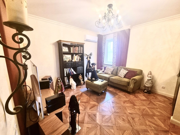 
   Продам 3-комнатную, 100 м², 1-я Краснодарская ул, 61

. Фото 27.