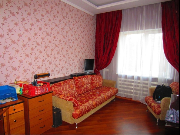 
   Продам дом, 240 м², Ростов-на-Дону

. Фото 13.