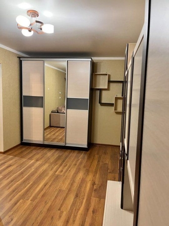 
   Продам 1-комнатную, 31 м², Лелюшенко ул, 9/2

. Фото 4.