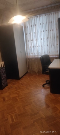 
   Продам 3-комнатную, 63 м², Лелюшенко ул, 3/2

. Фото 10.
