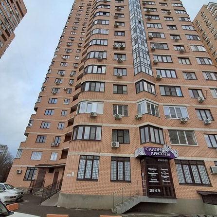 
   Продам 1-комнатную, 40 м², Пацаева ул, 18 к1

. Фото 18.