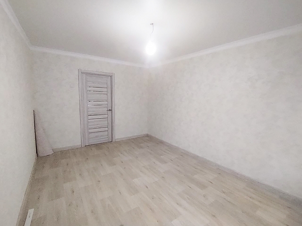 
   Продам 3-комнатную, 51.8 м², Луначарского ул, 179

. Фото 4.