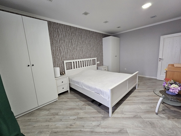 
   Продам 3-комнатную, 123 м², Нижегородская ул, 31/1

. Фото 3.