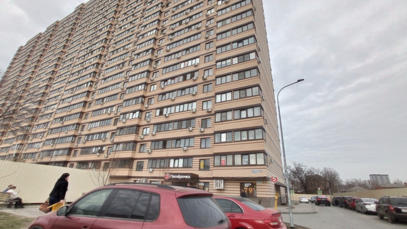 
   Продам 1-комнатную, 36.8 м², 26-я линия ул, 33

. Фото 18.