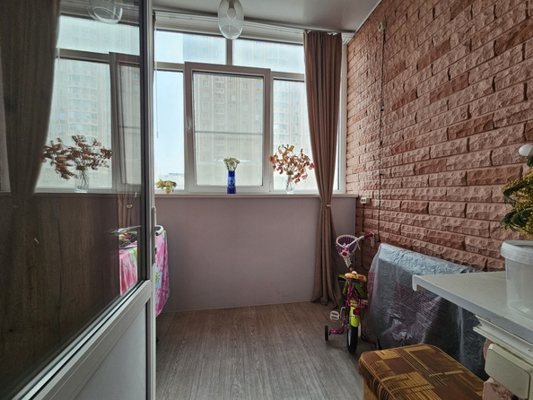 
   Продам 2-комнатную, 60 м², Еременко ул, 100/70

. Фото 10.