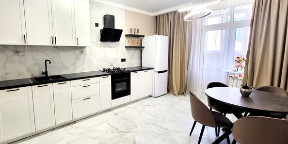 
   Продам 3-комнатную, 64 м², Берберовская ул, 22

. Фото 1.