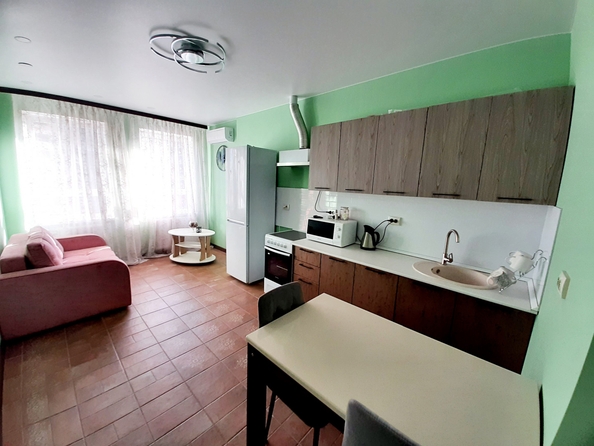 
  Сдам в аренду 2-комнатную квартиру, 60 м², Ростов-на-Дону

. Фото 1.