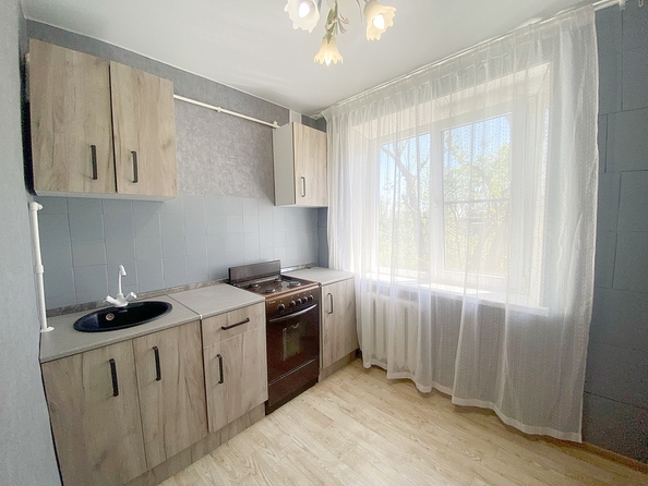 
   Продам 2-комнатную, 47 м², Коммунистический пр-кт, 19

. Фото 1.