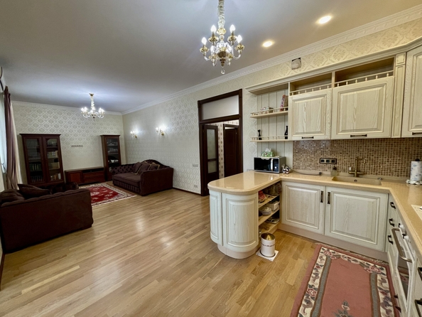 
   Продам 3-комнатную, 88.9 м², Благодатная ул, 211

. Фото 17.