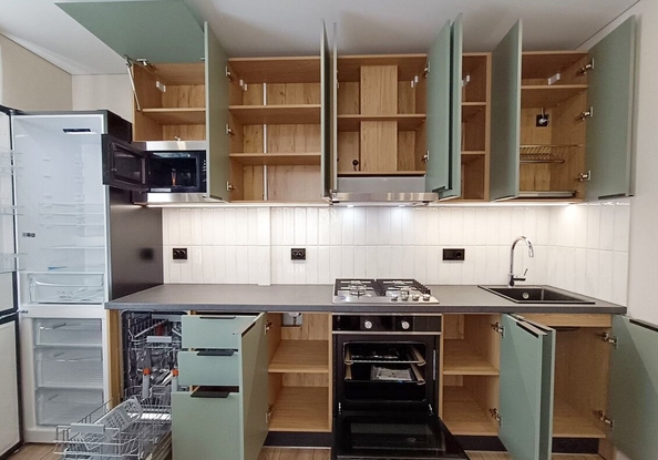 
   Продам 3-комнатную, 57 м², Соколова пр-кт, 75

. Фото 5.