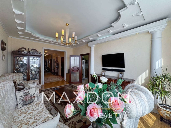 
   Продам 3-комнатную, 125 м², Журавлева пер, 30/55

. Фото 3.
