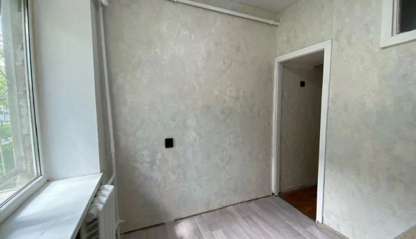 
   Продам 1-комнатную, 28 м², 2-я Кольцевая ул, 90а/26а

. Фото 4.