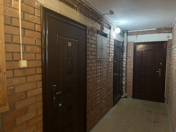 
   Продам 2-комнатную, 74 м², 339-й Стрелковой Дивизии ул, 19

. Фото 11.