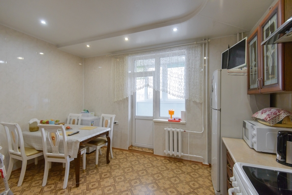 
   Продам 3-комнатную, 82 м², Зорге ул, 44а

. Фото 2.