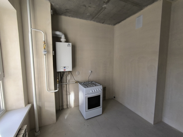 
   Продам 1-комнатную, 29.8 м², 40-летия Победы пр-кт, 111

. Фото 2.