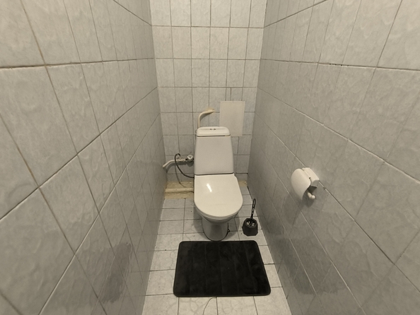 
   Продам 2-комнатную, 59.8 м², Таганрогская ул, 126/1

. Фото 19.