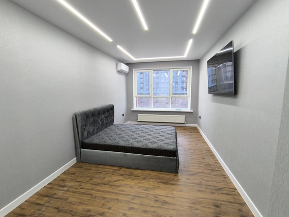 
   Продам 1-комнатную, 46 м², Левобережная ул, 6

. Фото 1.