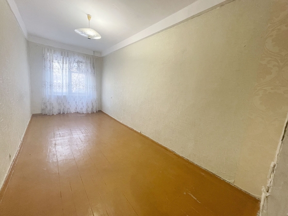
   Продам 2-комнатную, 45 м², Коммунистический пр-кт, 46/2

. Фото 5.