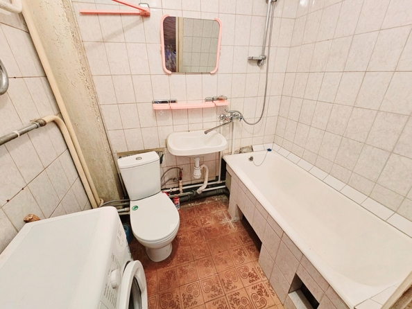 
   Продам 1-комнатную, 45 м², 40-летия Победы пр-кт, 73/17

. Фото 7.