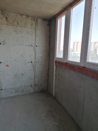 
   Продам 2-комнатную, 72.4 м², Добровольского ул, 15/5

. Фото 4.