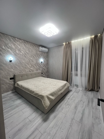 
   Продам 2-комнатную, 60 м², Еременко ул, 110

. Фото 4.