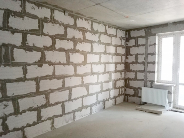 
   Продам 1-комнатную, 37.1 м², Ларина ул, 45

. Фото 2.