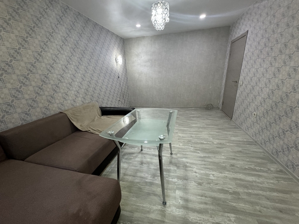 
   Продам 1-комнатную, 38.2 м², Жмайлова ул, 4

. Фото 19.