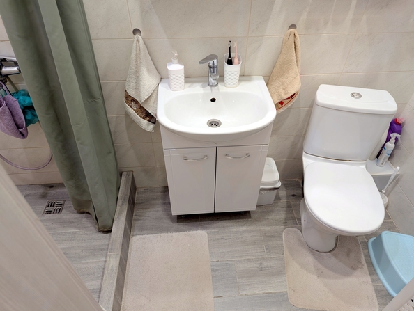 
   Продам 2-комнатную, 42 м², Созидания ул, 14

. Фото 9.
