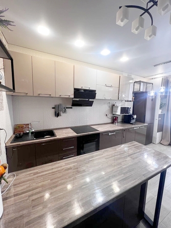 
   Продам 2-комнатную, 58.2 м², Шеболдаева ул, 95/ст2

. Фото 13.