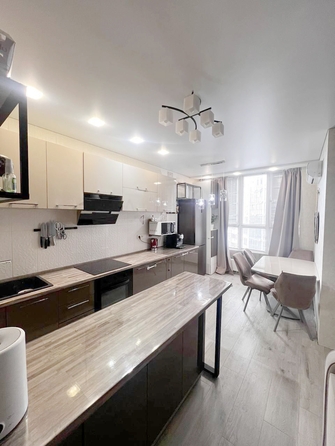 
   Продам 2-комнатную, 58.2 м², Шеболдаева ул, 95/ст2

. Фото 14.
