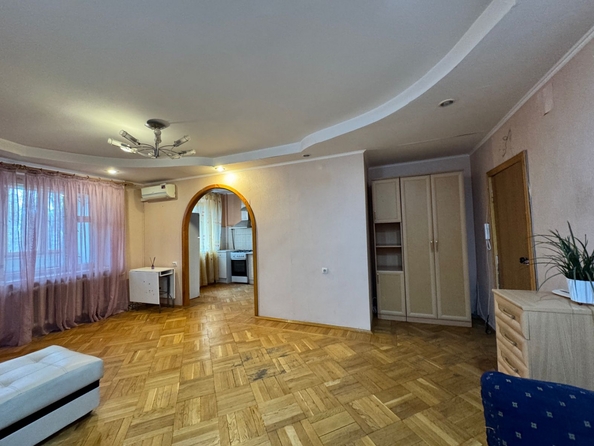 
   Продам 1-комнатную, 37.3 м², Казахская ул, 55а

. Фото 4.